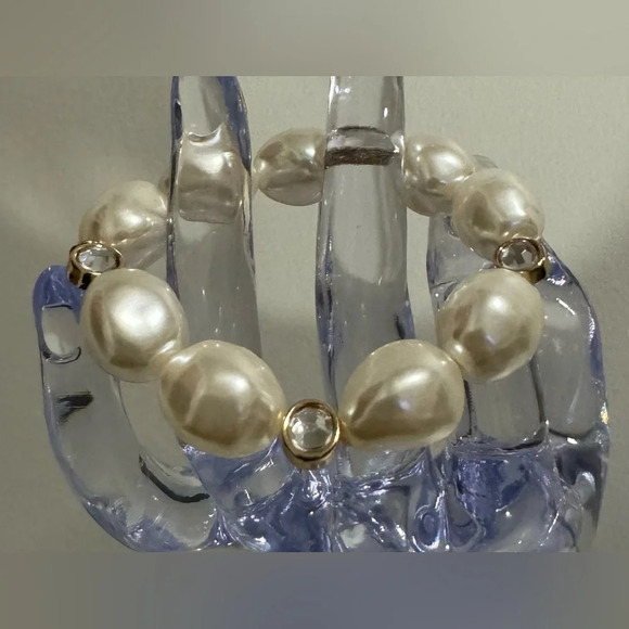 🆕J. Crew Baroque  Pearls & Crystal Bracelet - Picture 2 of 12